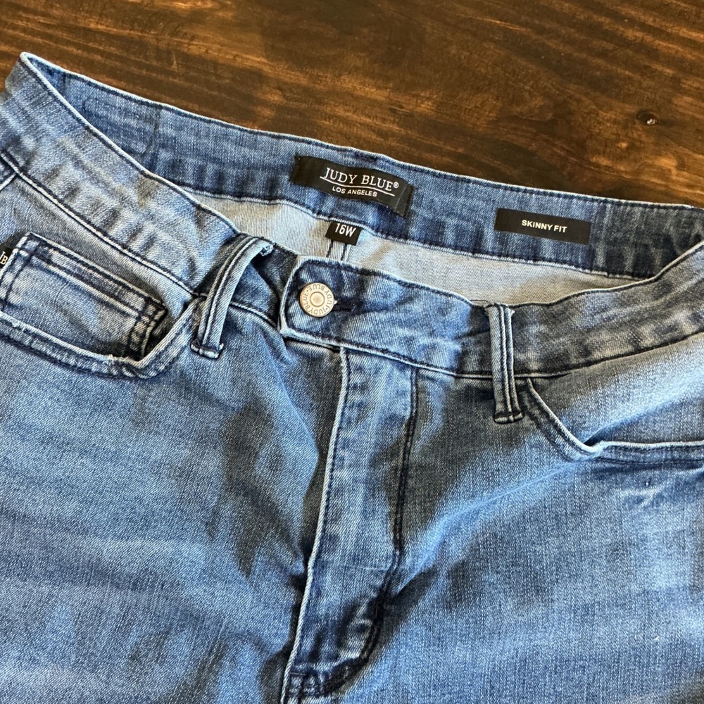 Judy Blue Skinny Fit High Rise Medium Wash Jeans 16W JB88615 MD